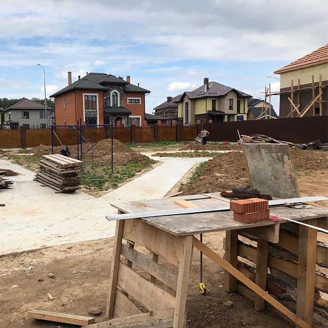 Подготовка к укладке газона Подготовка к укладке газона