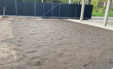Укладка рулонного газона на майские праздники фото 2